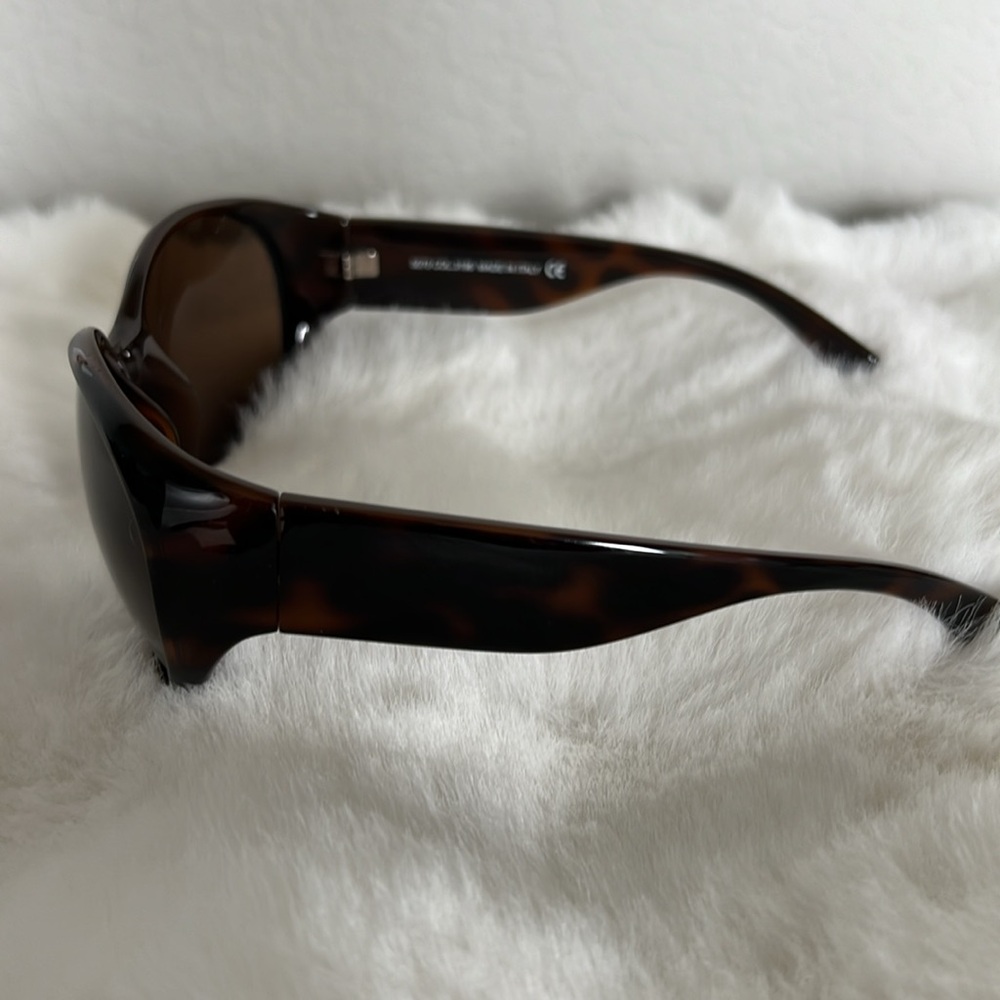 Women’s Kardashian Khaos Sunglasses - Picture 3 of 4